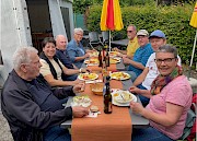 Zum Vergössern das Bild anklicken